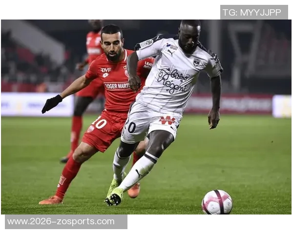 斯特拉斯堡前锋帕尼切利横空出世15项数据领跑法甲前锋榜单