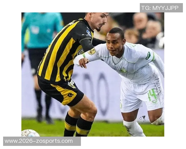 第65分钟萨卡被替换下场马丁内利替补登场展现新活力