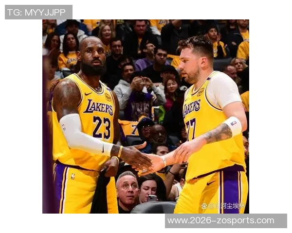 老詹是否该放弃背靠背比赛以保护身体女主持分析其对数据的执念